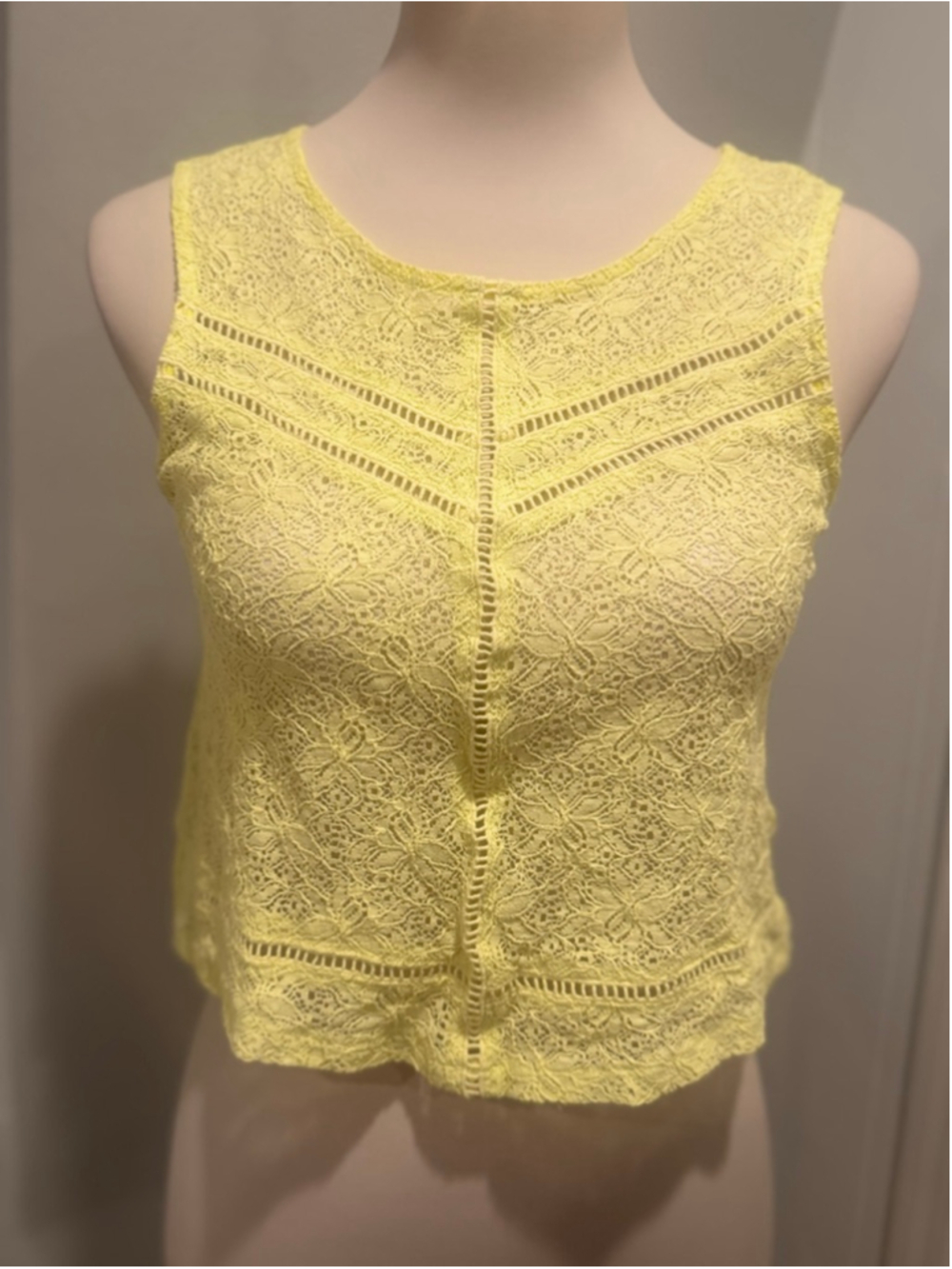 ASTR | Crochet Sleeveless Cropped Top | Neon Yellow